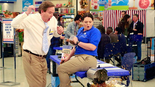 Superstore: Uma Loja de Inconveniências: 2×8