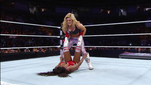 Total Divas: 1×9