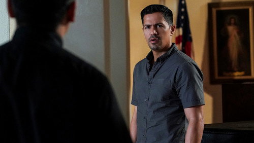 Magnum P.I.: 2×17