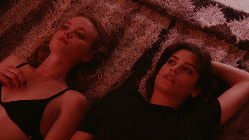 Threesome: 1×1