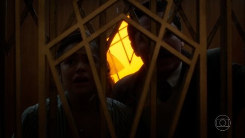 Garota do Momento: 1×46