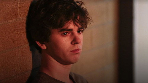 Motel Bates: 2×7