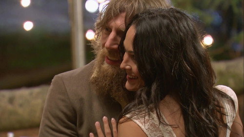 Total Divas: 1×14
