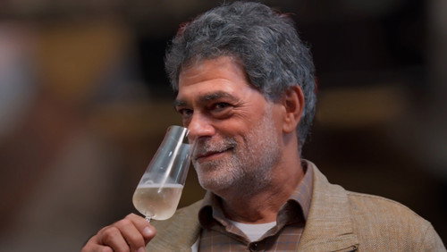 Três Graças: 1×105