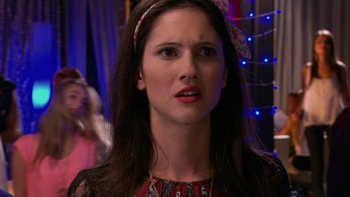 Violetta: 2×64
