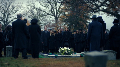 LOVE: A História de Lisey: 1×7