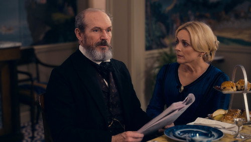 Dickinson: 2×8