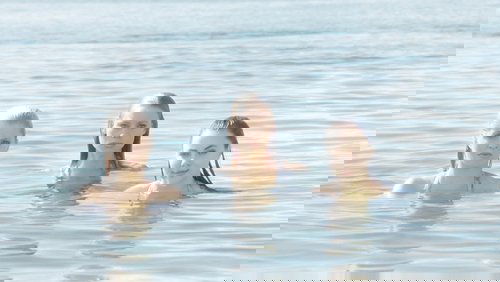 Mako Mermaids: 1×1