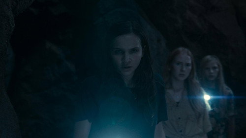 Dark: 2×4