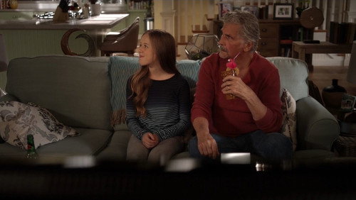 Life in Pieces: Uma Grande Família. Quatro Pequenas Histórias.: 1×21
