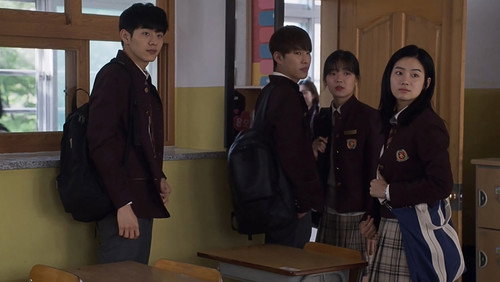 Extracurricular: 1×2