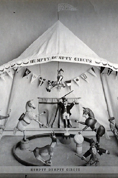The Humpty Dumpty Circus
