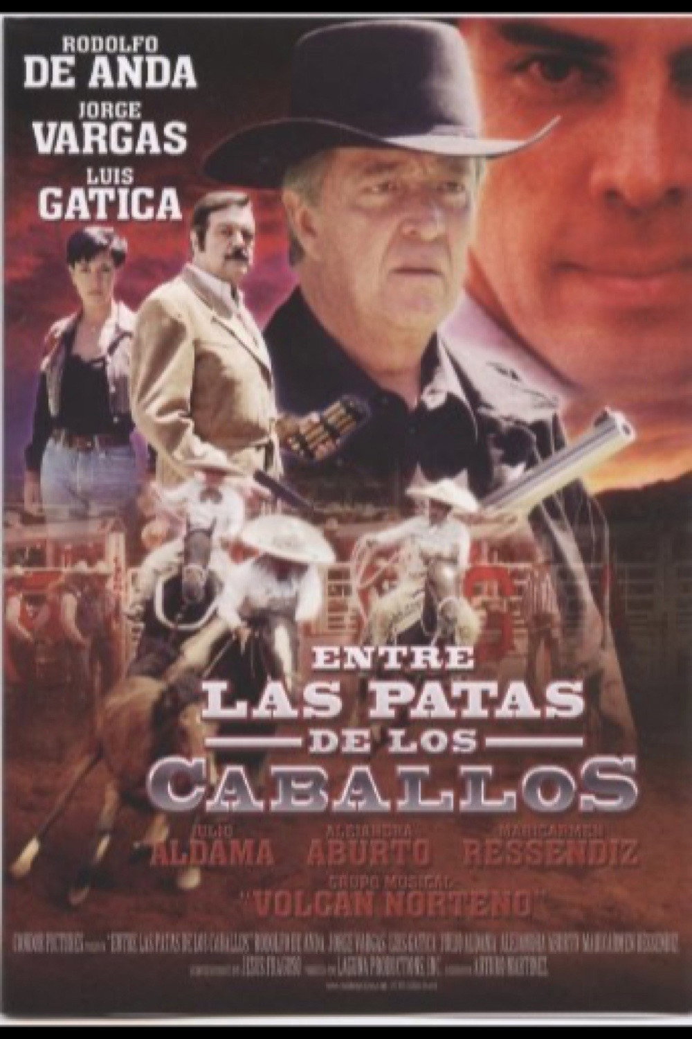 Entre las patas de los caballos