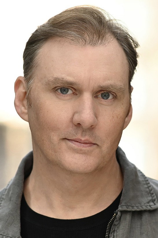 Scott Nicholson