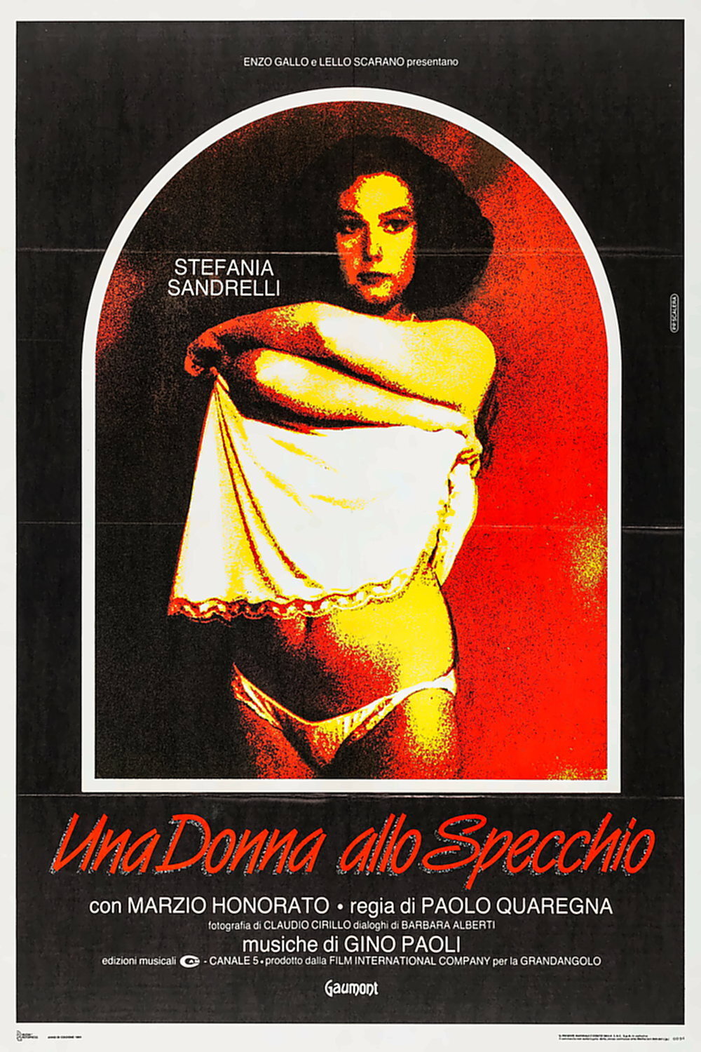 Una donna allo specchio
