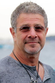 Photo of Gil Junger