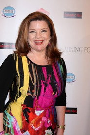 Photo of Renee Lawless