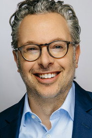 Photo of Aaron Hart