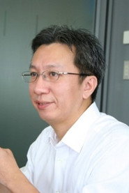 Photo of Atsushi Higashiyama