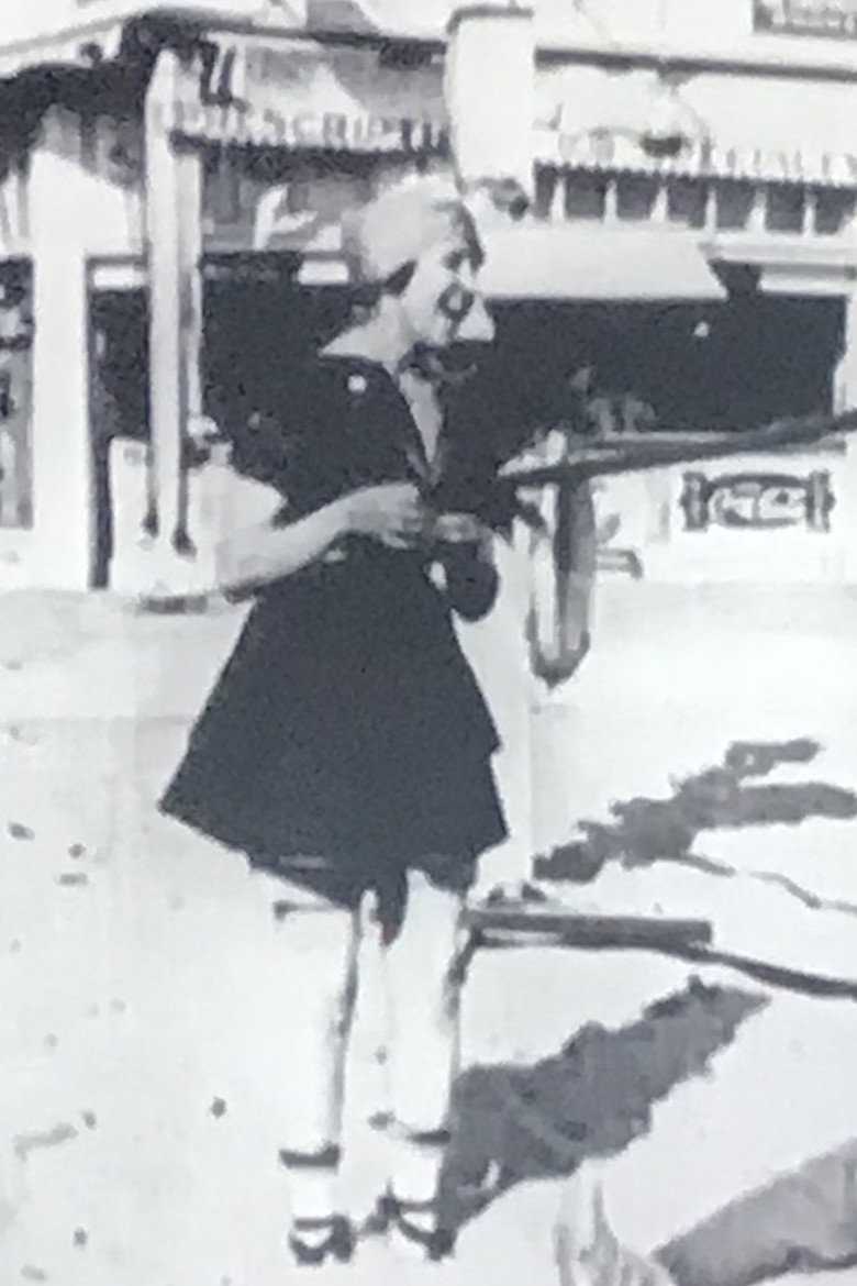 The Surf Girl (1916) TMDB poster