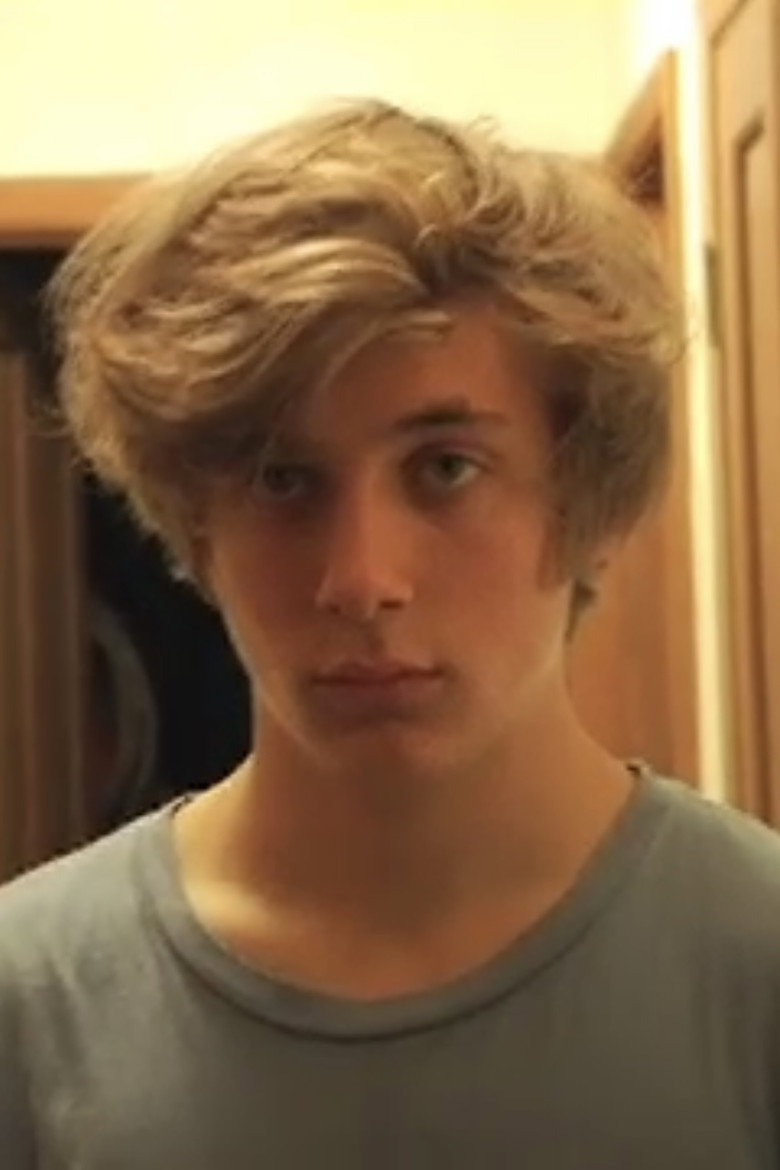 The Fourth (2008) TMDB poster