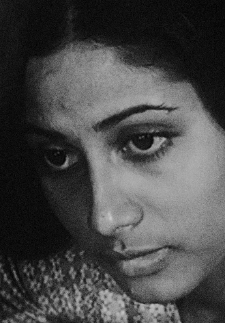 Teevra Madhyam (1974) TMDB poster