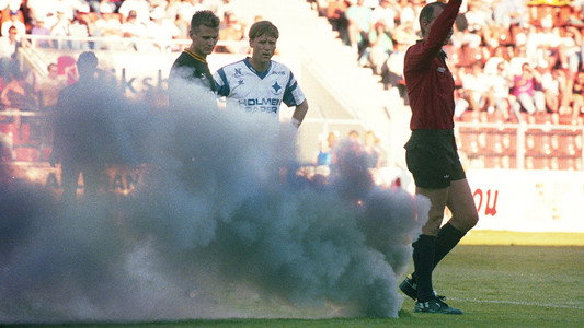 Fotbollsbomben - det osannolika attentatet
