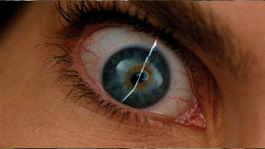 Reflet dans un diamant mort