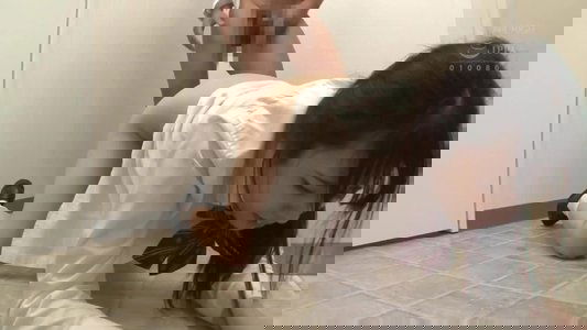 館内わいせつを邪魔する生意気な優等生が泣き出すほど膣奥メッタ突きFUCK