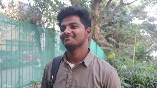 வீ மேன்