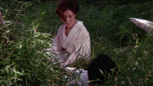 现代娼妇考：制服下的欲望
