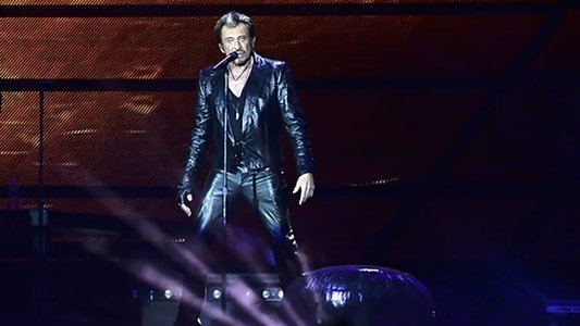 Johnny Hallyday Allume le feu au Stade de France
