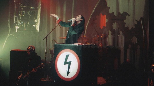 Marilyn Manson: Dead to the World