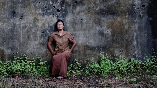 ඉගිල්ලෙන මලුවො