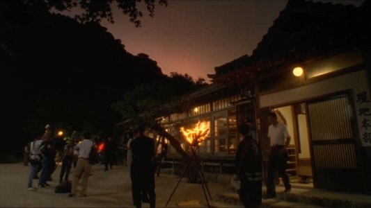 水の中の八月