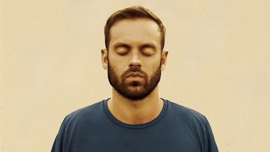 Ser Feliz Por Nenhum Motivo