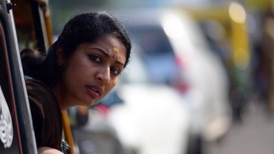 ഒരുത്തീ