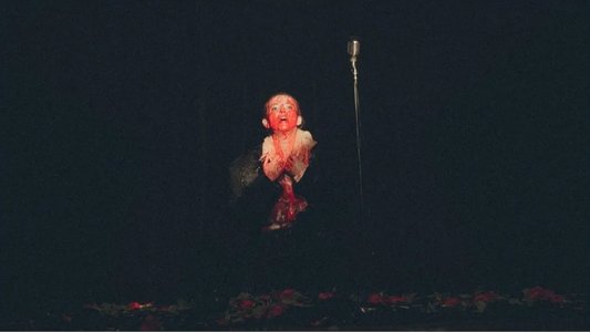 Paint Her Red