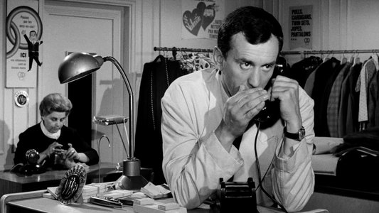 Maigret voit rouge
