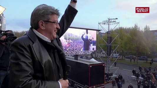 Mélenchon, la campagne d'un insoumis