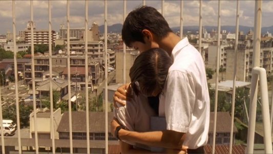 水の中の八月