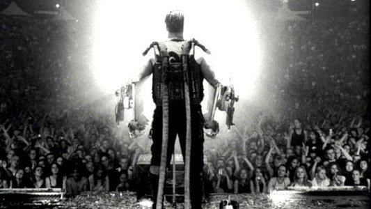 Rammstein: Anakonda im Netz