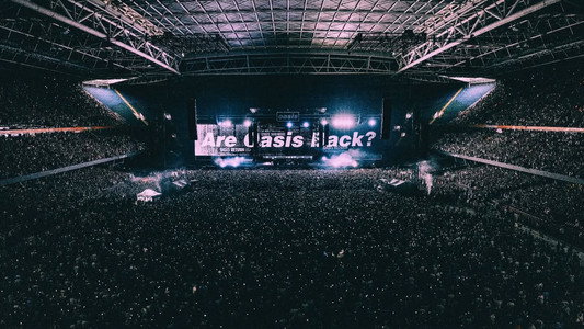 Oasis: Don't Look Back in Anger