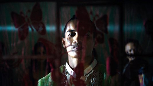 Pusong Wazak: Isa Na Namang Kwento ng Pag-ibig sa Pagitan ng Puta at Kriminal