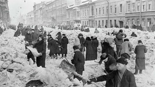 Leningrad. Stimmen einer belagerten Stadt