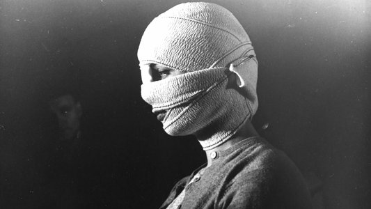 Les Yeux sans visage