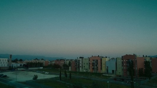La terra dell'abbastanza