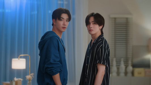 เขียนผีให้เธอรัก