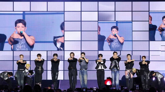 SEVENTEEN WORLD TOUR [NEW_] IN JAPAN: LIVE VIEWING