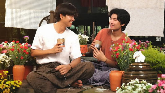 သူတို့နှစ်ယောက်